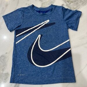 Nike dry fit tshirt